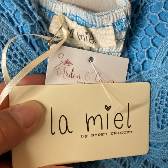 La Miel Blue Boho Top - Picture 5 of 7